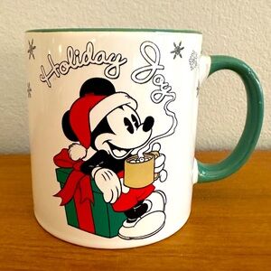 NWOT - Disney - Mickey Mouse - Holiday Joy - 20oz Mug